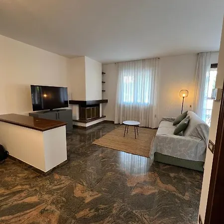 Casa Parisi Maggiore *